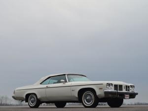 Oldsmobile Delta 88 Royale Convertible 1975 года